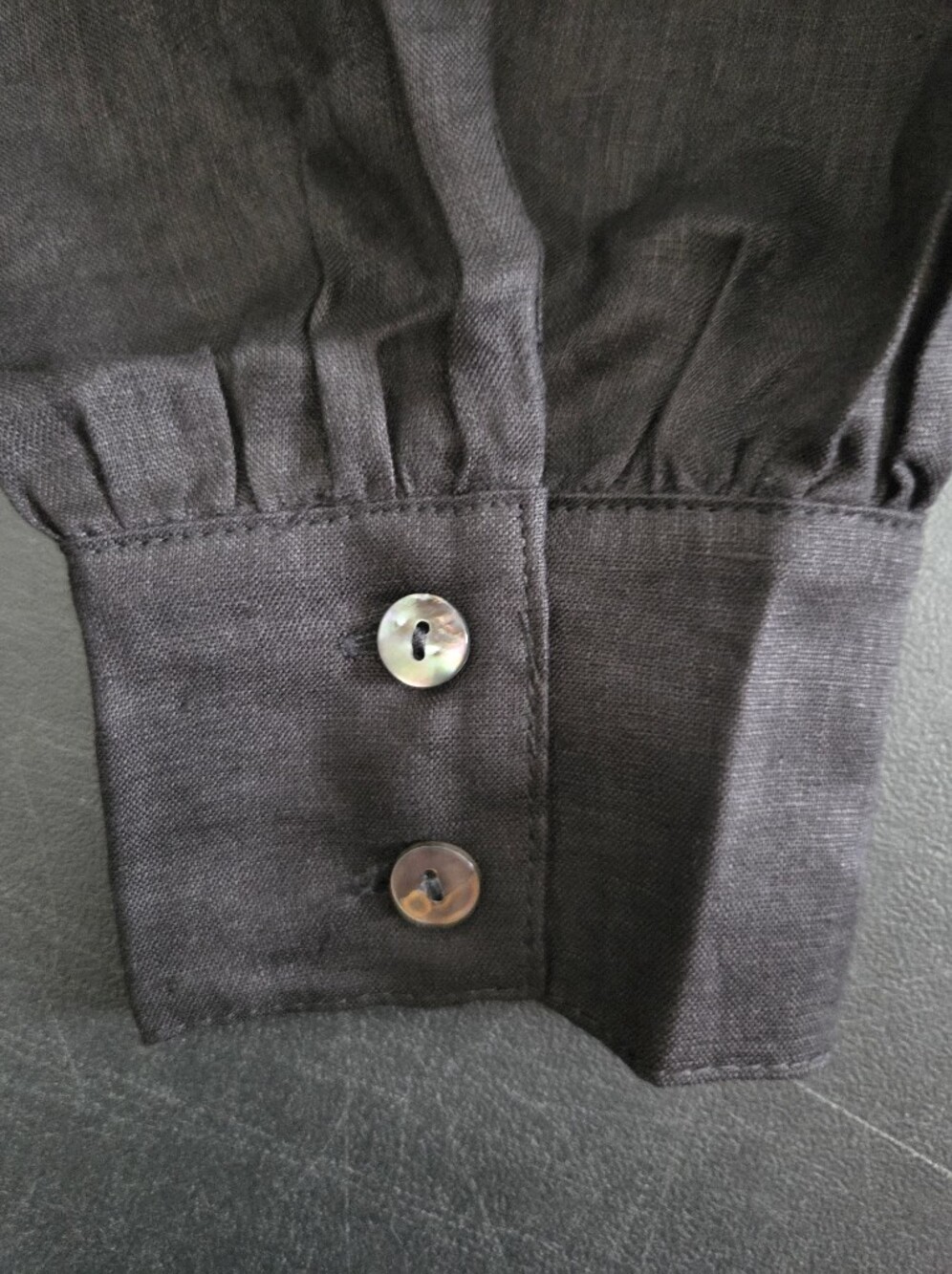 NWT - Flax-Linen Frieeah Boutique Black Button-Up Shirt - Size XL - Picture 11 of 11